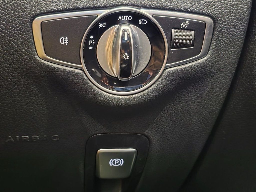 Used Mercedes-Benz E Class 2017 for sale - 76510250: Photo 39