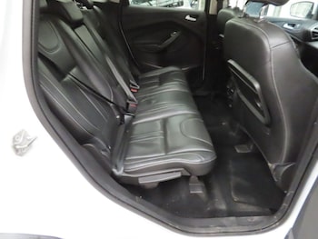 Used Ford Kuga 2015 for sale - 79254453: Photo