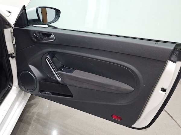 Used Volkswagen Beetle 2013 for sale - 75628284: Photo 29