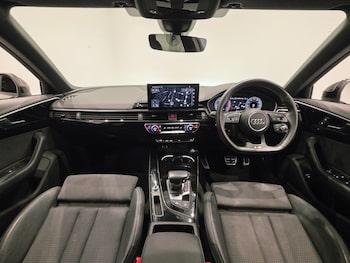 Used Audi A4 Avant 2021 for sale - 75628282: Photo