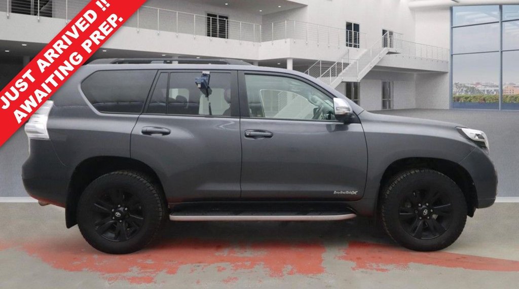 Used Toyota Land Cruiser 2017 for sale - 77038282: Photo 3