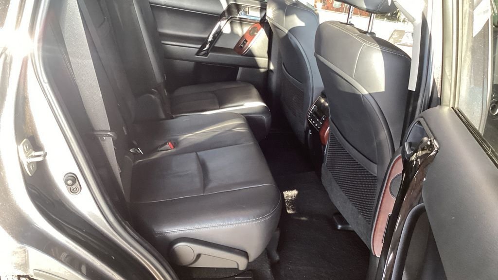 Used Toyota Land Cruiser 2017 for sale - 77038282: Photo 6