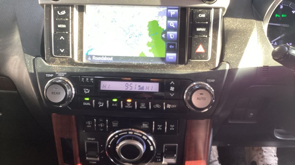 Used Toyota Land Cruiser 2017 for sale - 77038282: Photo 7