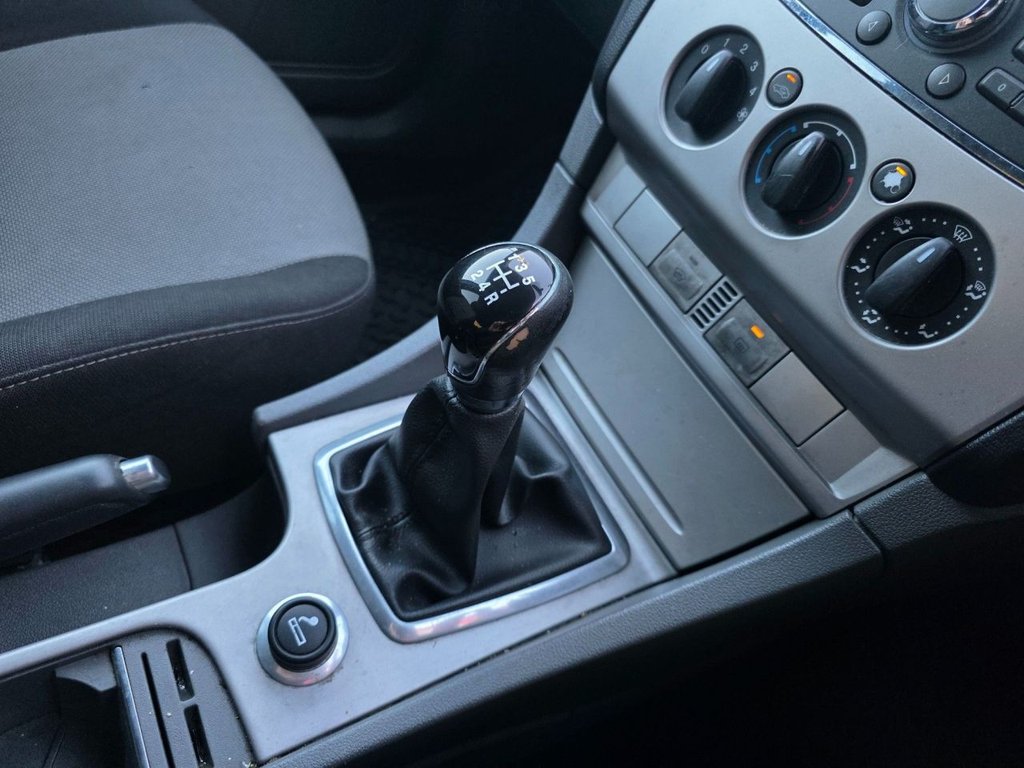 Used Ford Focus 2010 for sale - 77096457: Photo 12