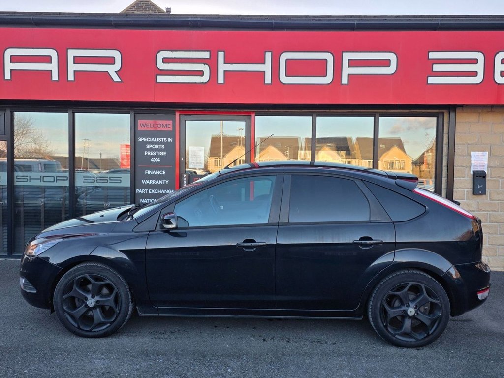 Used Ford Focus 2010 for sale - 77096457: Photo 26