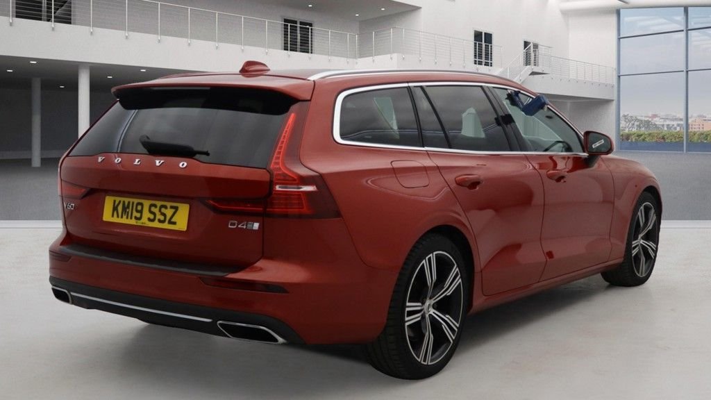 Used Volvo V60 2019 for sale - 76470553: Photo 12