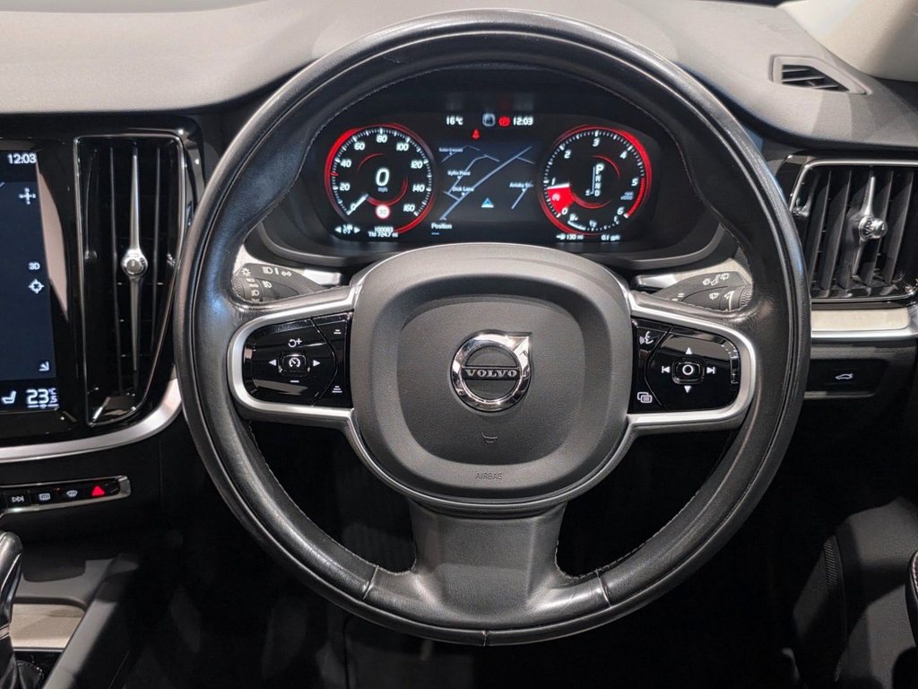 Used Volvo V60 2019 for sale - 76470553: Photo 17