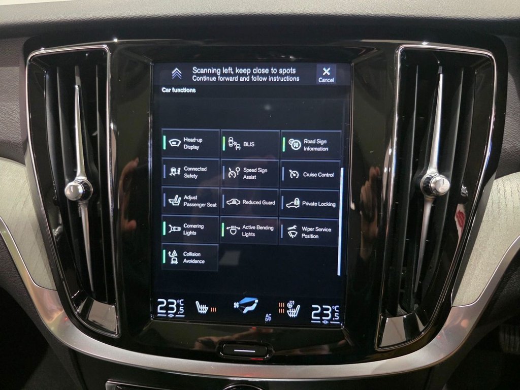 Used Volvo V60 2019 for sale - 76470553: Photo 21