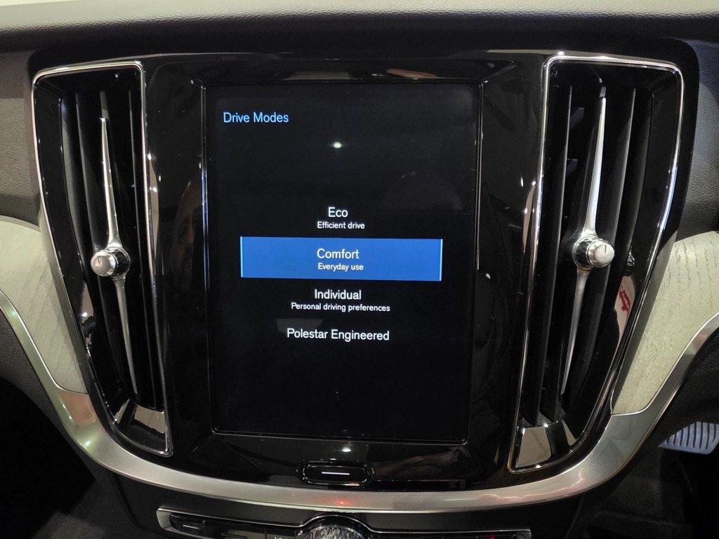 Used Volvo V60 2019 for sale - 76470553: Photo 24