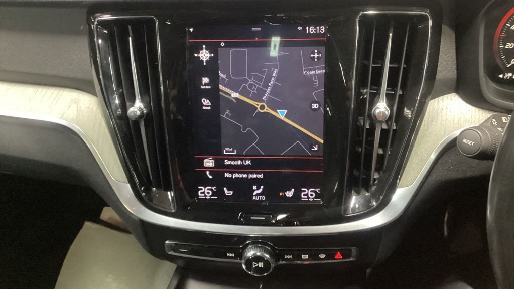 Used Volvo V60 2019 for sale - 76470553: Photo 7