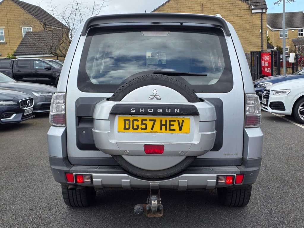 Used Mitsubishi Shogun 2007 for sale - 77835593: Photo 5