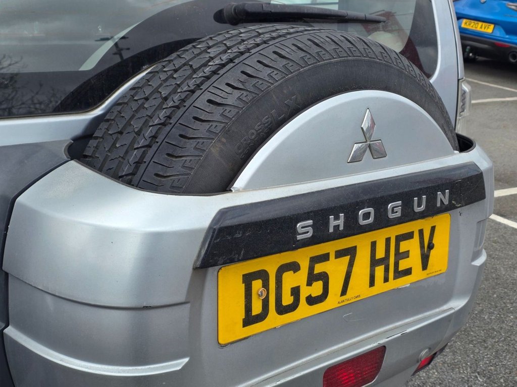 Used Mitsubishi Shogun 2007 for sale - 77835593: Photo 7