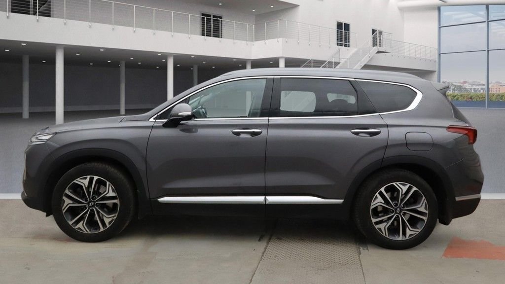Used Hyundai Santa Fe 2020 for sale - 77765172: Photo 10