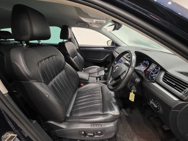 Used Skoda Superb 2017 for sale - 75628261: Photo 3