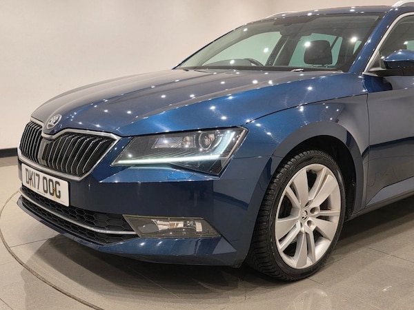 Used Skoda Superb 2017 for sale - 75628261: Photo 46