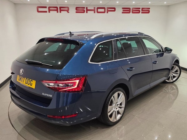 Used Skoda Superb 2017 for sale - 75628261: Photo 8