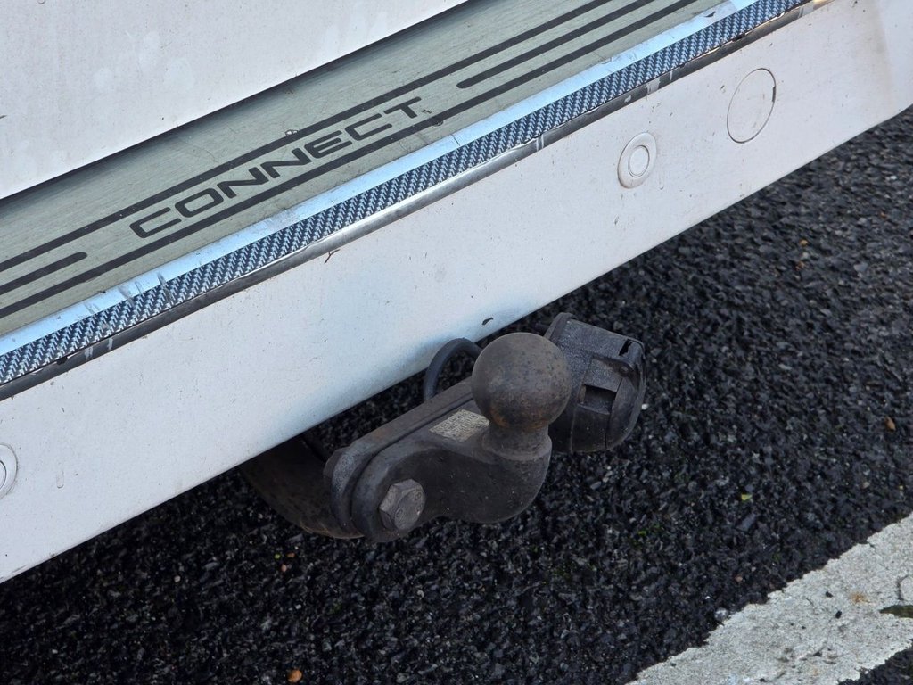 Used Ford Grand Tourneo Connect 2015 for sale - 77014569: Photo 19