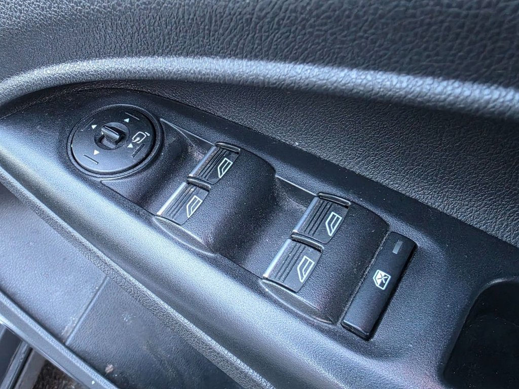 Used Ford Grand Tourneo Connect 2015 for sale - 77014569: Photo 29