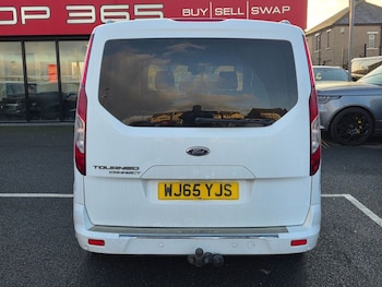 Used Ford Grand Tourneo Connect 2015 for sale - 77014569: Photo