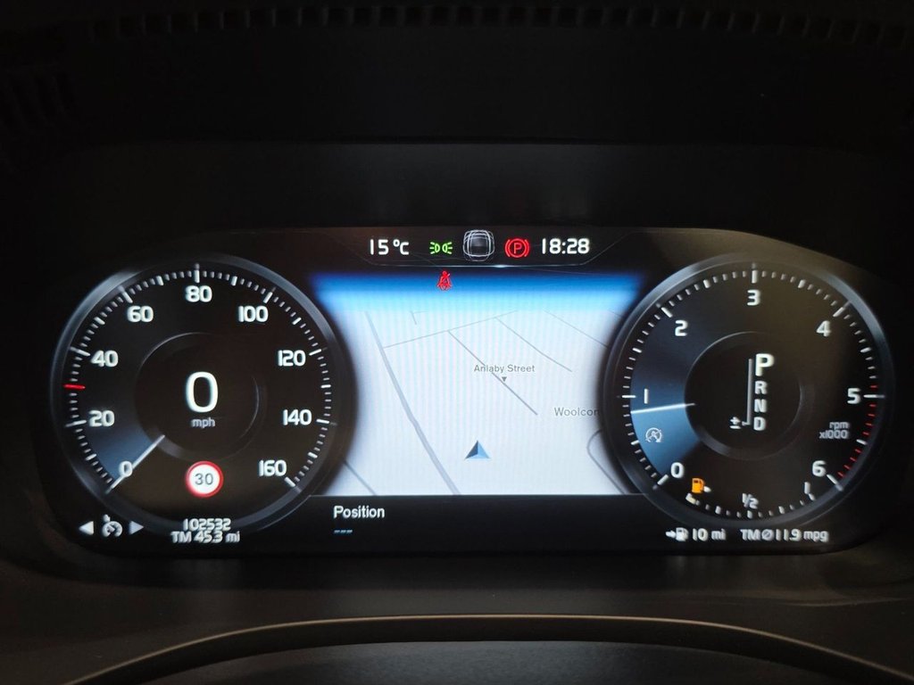 Used Volvo XC60 2018 for sale - 75937551: Photo 15