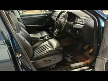 Used Skoda Superb 2017 for sale - 75253892: Photo