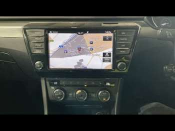 Used Skoda Superb 2017 for sale - 75253892: Photo