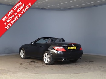 Used Mercedes-Benz SLK 2012 for sale - 79371088: Photo