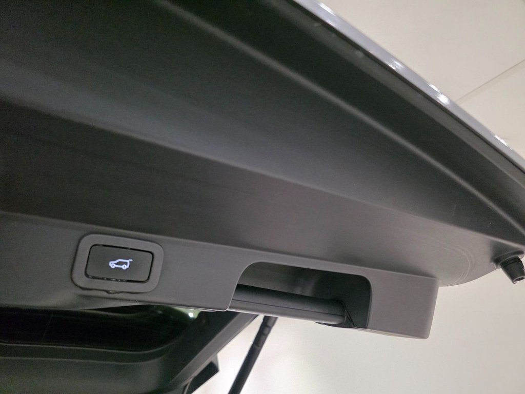 Used Land Rover Range Rover Sport 2017 for sale - 77027339: Photo 35