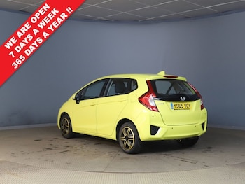 Used Honda Jazz 2015 for sale - 79371084: Photo