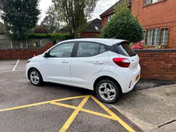 Used Hyundai i10 2021 for sale - 72362601: Photo