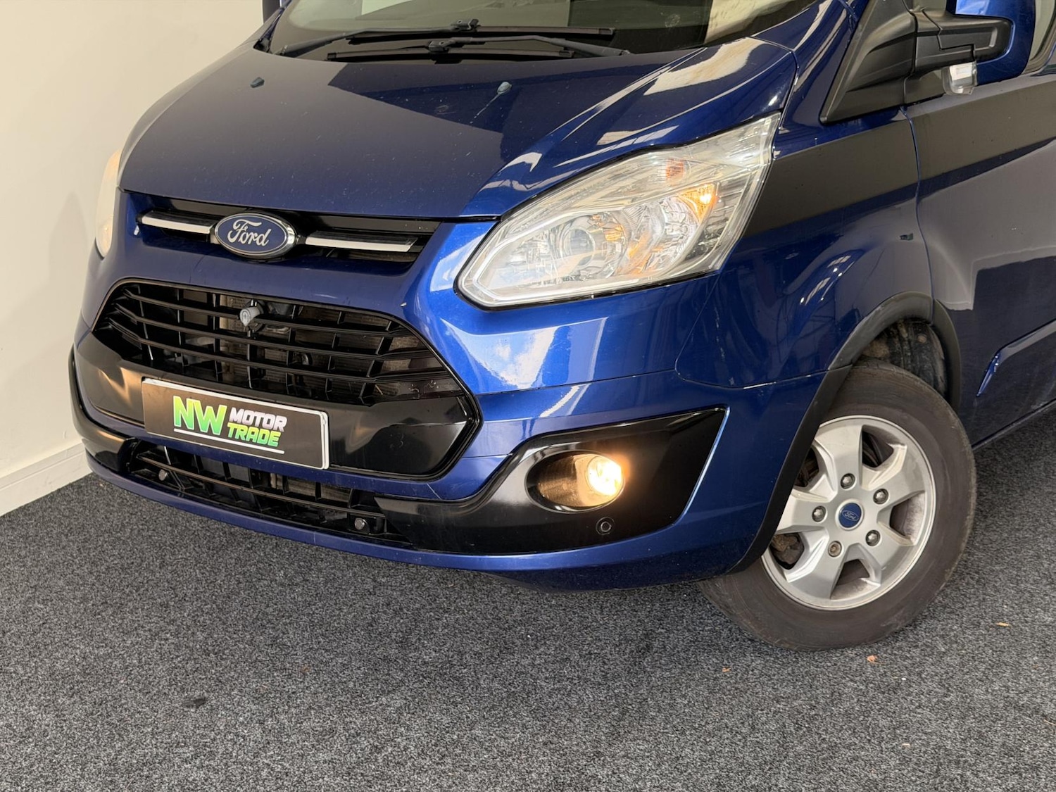 Used Ford Transit Custom 2016 for sale - 76908407: Photo 2