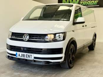 Used Volkswagen Transporter 2018 for sale - 75040004: Photo