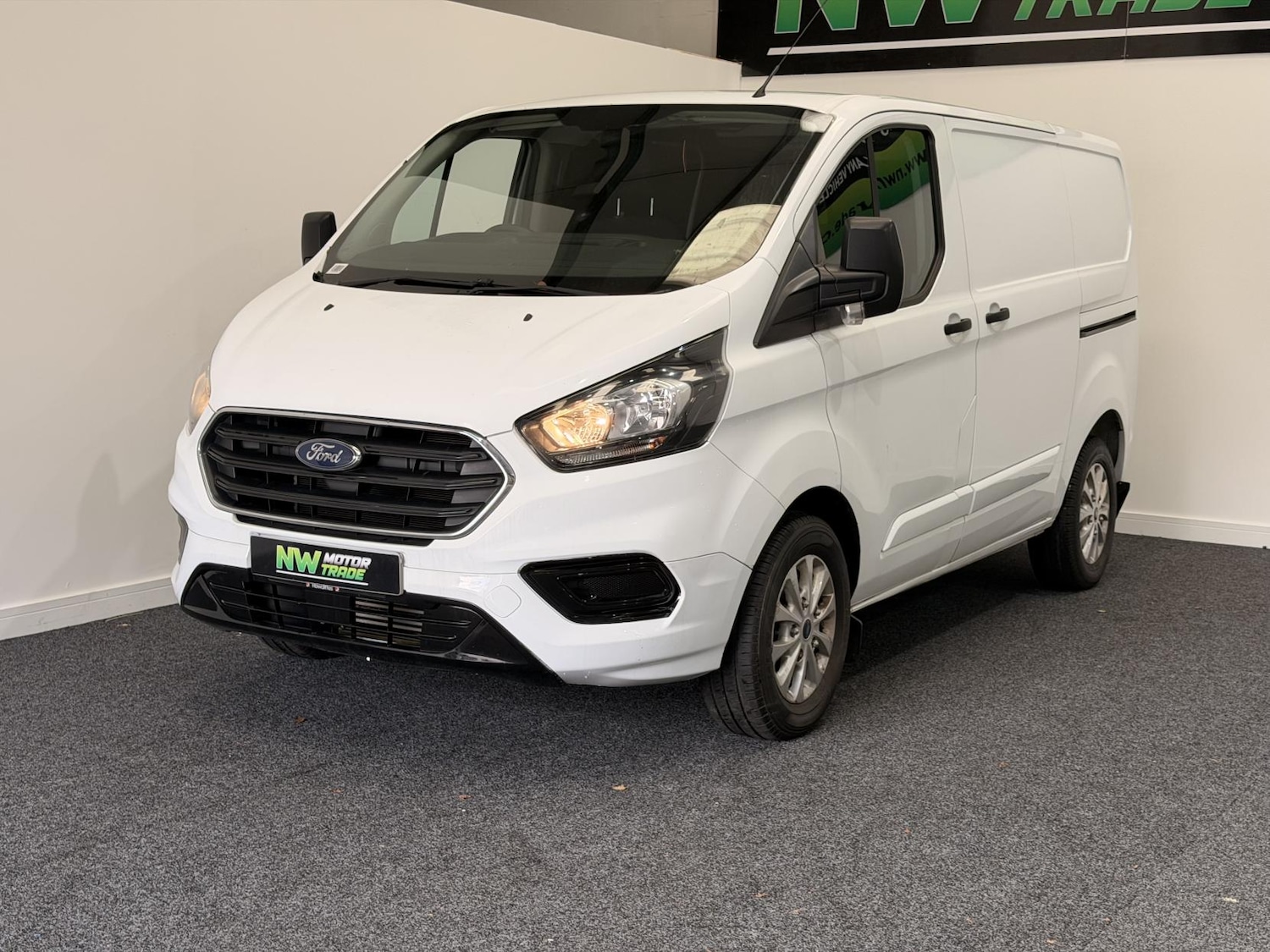 Used Ford Transit Custom 2018 for sale - 76908401: Photo 4