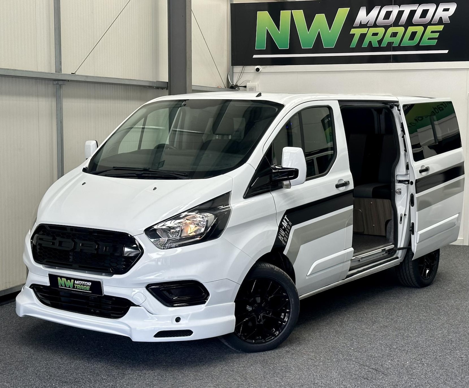 Used Ford Transit Custom 2019 for sale - 76359025: Photo 1