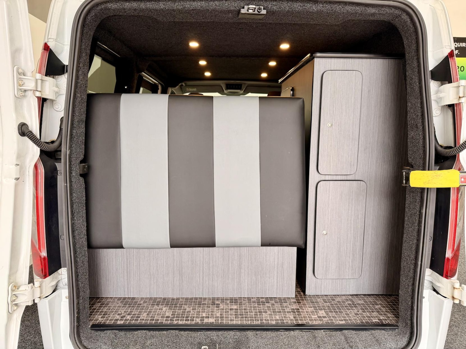 Used Ford Transit Custom 2019 for sale - 76359025: Photo 6