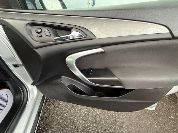 Used Vauxhall Insignia 2015 for sale - 75949977: Photo 17