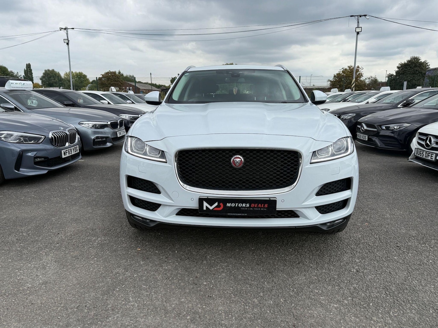 Used Jaguar F-Pace 2018 for sale - 77784413: Photo 2