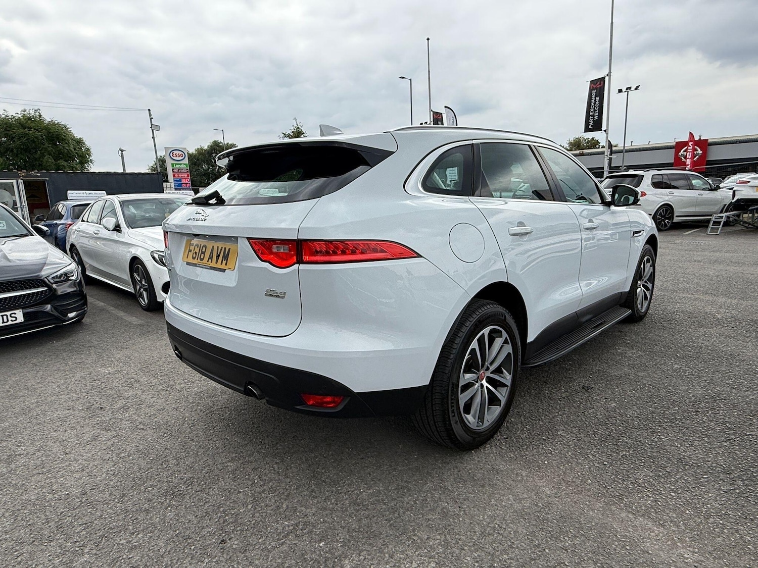 Used Jaguar F-Pace 2018 for sale - 77784413: Photo 9