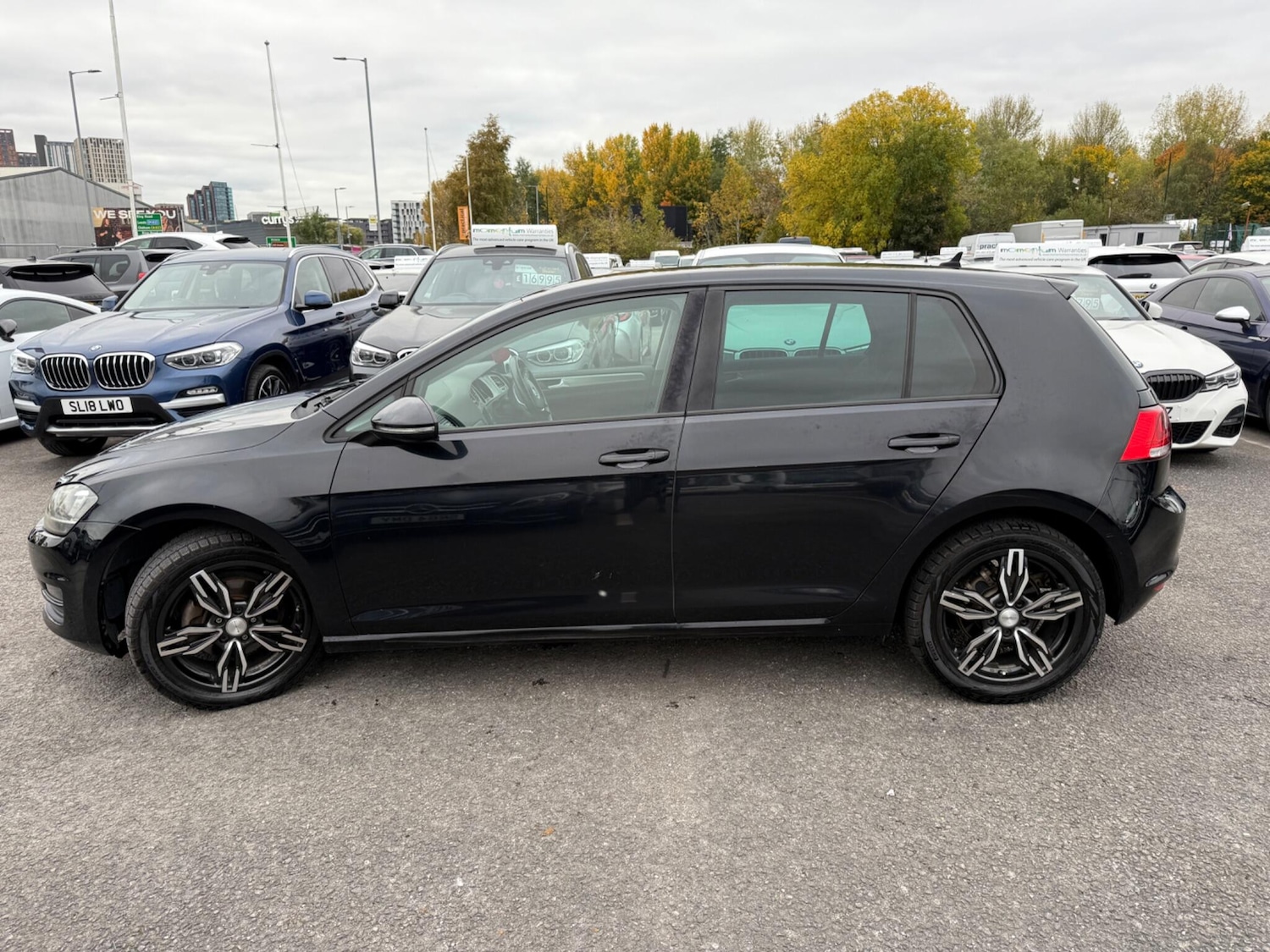 Used Volkswagen Golf 2016 for sale - 76360130: Photo 9