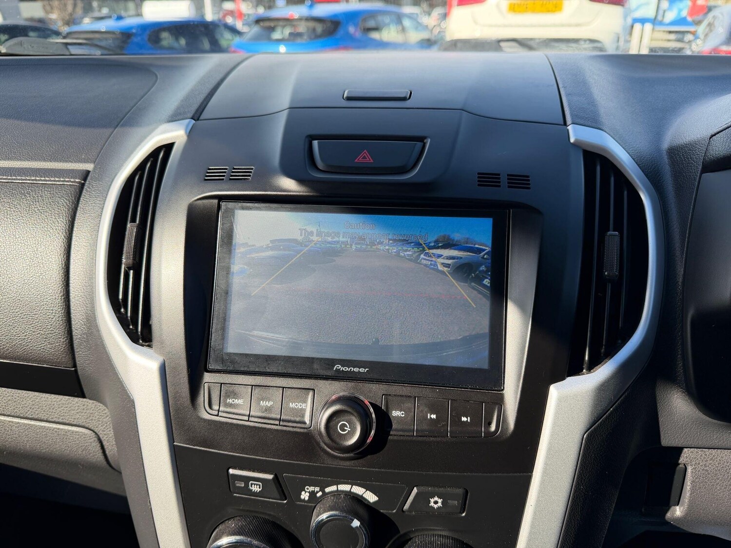 Used Isuzu D-Max 2021 for sale - 77925115: Photo 17