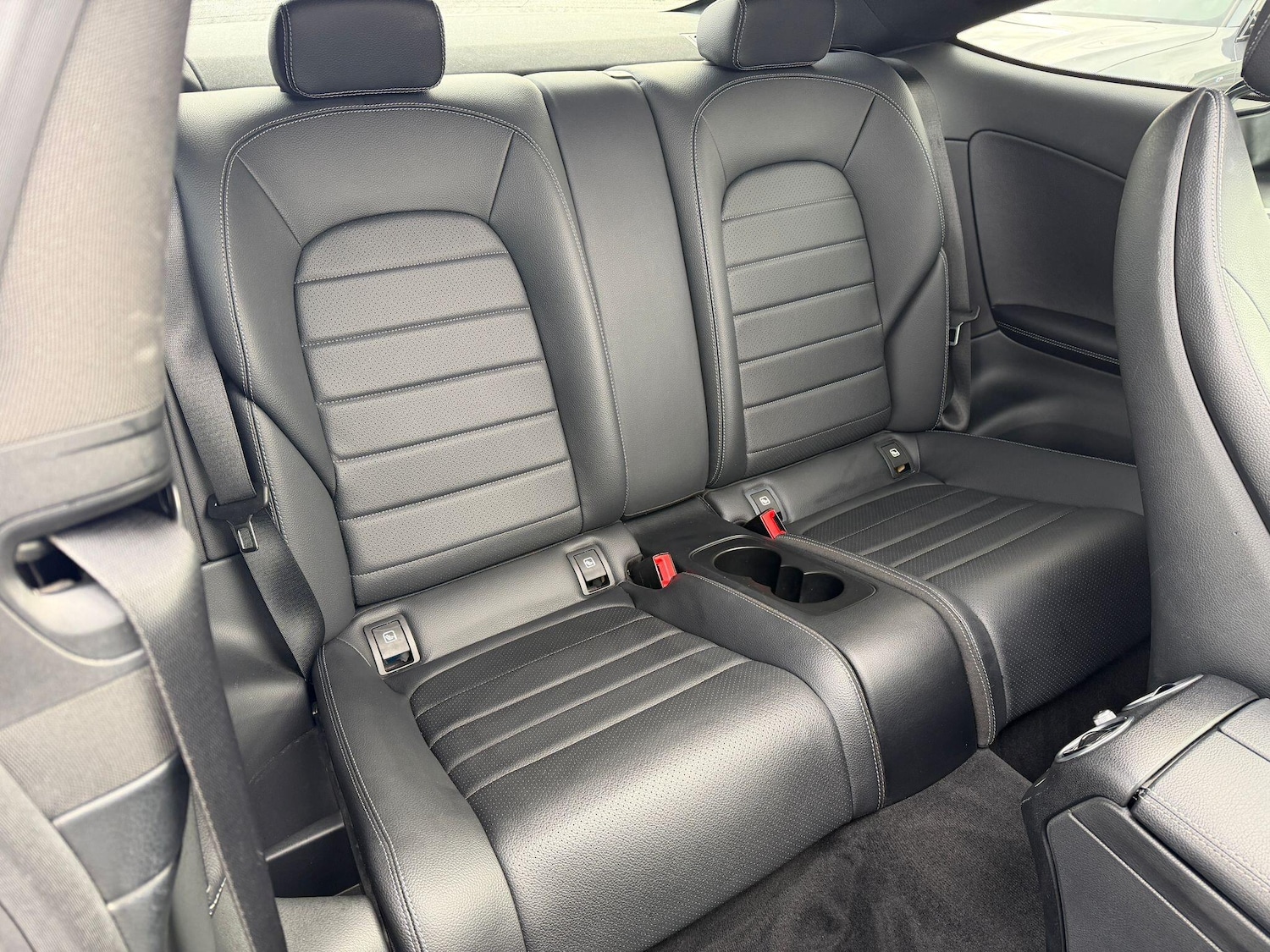 Used Mercedes-Benz C Class for sale - 77598870: Photo 36