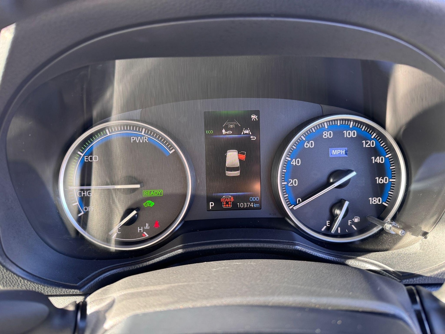 Used Toyota Voxy for sale - 76701381: Photo 11