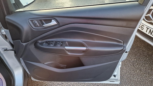 Used Ford Kuga 2014 for sale - 76179535: Photo 21