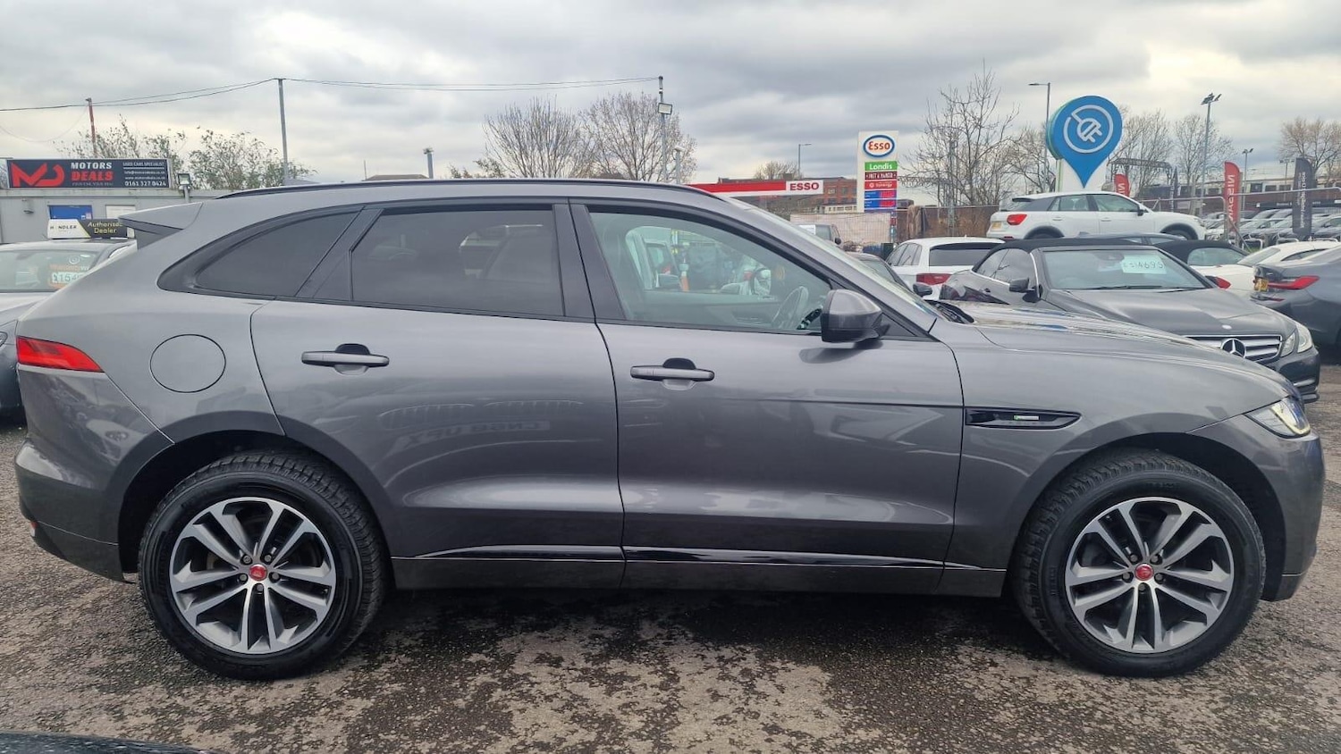 Used Jaguar F-Pace 2017 for sale - 77783151: Photo 6