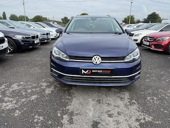 Used Volkswagen Golf 2017 for sale - 75302318: Photo