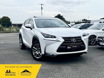 2016 (16) - 300h 2.5 Luxury 5dr CVT