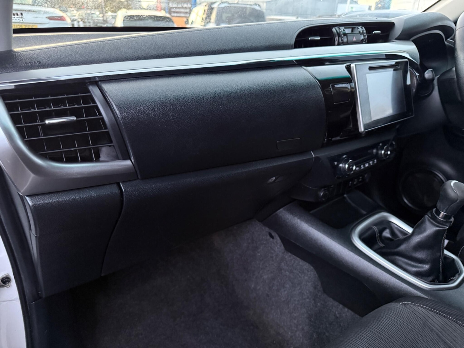 Used Toyota Hilux 2016 for sale - 76511955: Photo 23