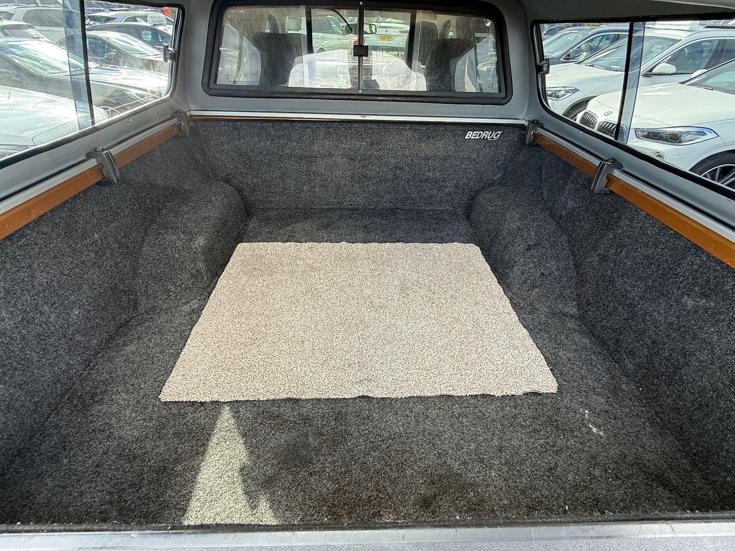 Vehicle 28