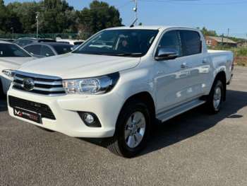 Used Toyota Hilux 2017 for sale - 75002063: Photo