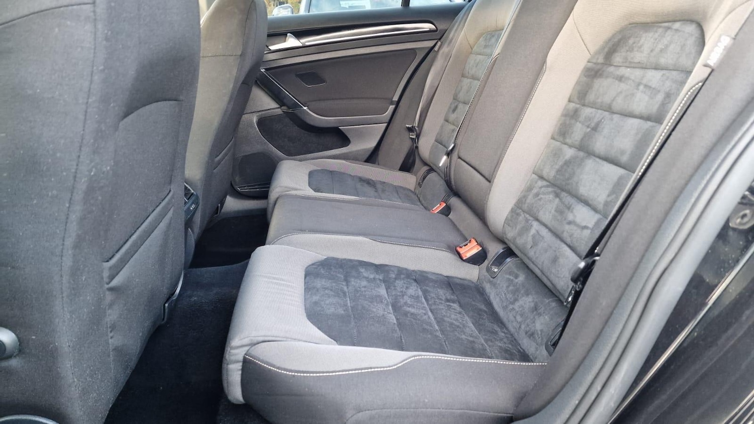 Used Volkswagen Golf 2015 for sale - 76440965: Photo 28